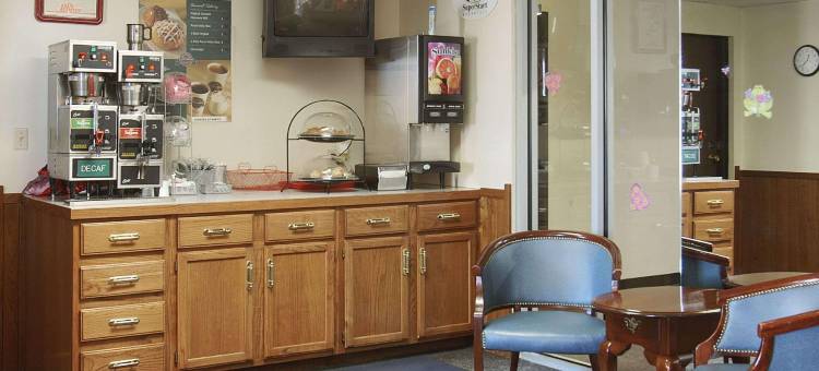 速8酒店-约克-由温德姆管理(Super 8 by Wyndham York)图片