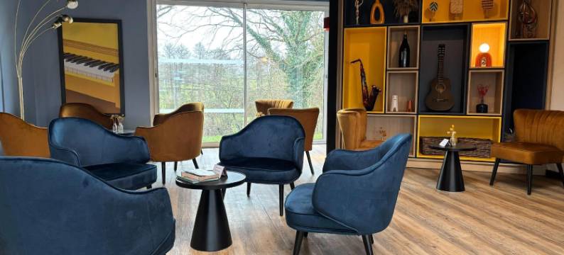 宜必思阿瓦隆酒店(Ibis Avallon)图片