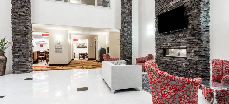 穆斯乔温德姆华美达酒店(Ramada by Wyndham Moose Jaw)图片