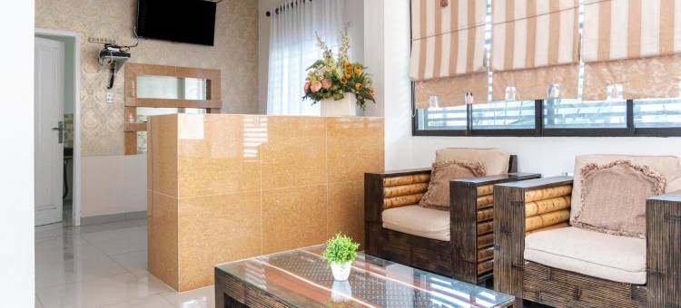 红多兹伊斯兰酒店-近棉兰特拉丹体育场(RedDoorz Syariah Near Stadion Teladan Medan)图片