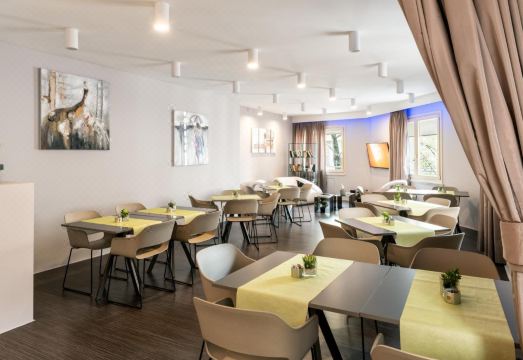 Le Camp Suite & Spa Hotel Overview