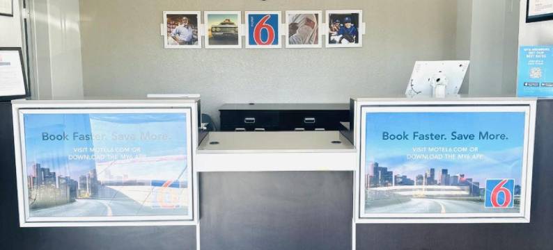 圣塔安那6号汽车旅馆(Motel 6 Santa Ana, CA)图片