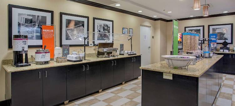 卡温顿欢朋酒店(Hampton Inn Covington)图片