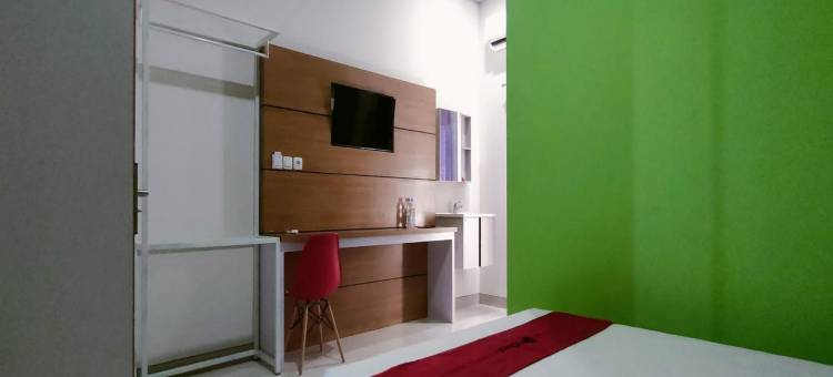 RedDoorz at Araya House Ngawi图片