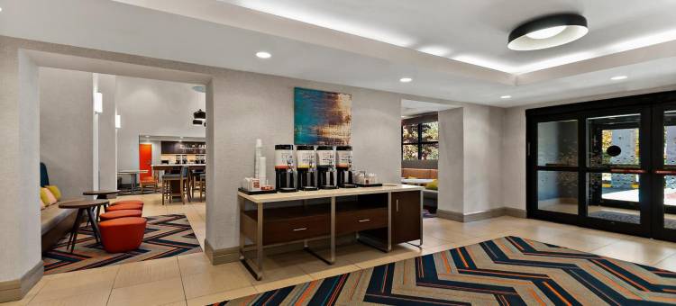 弗农山贝尔沃-亚历山大南区欢朋套房酒店(Hampton Inn & Suites by Hilton Fort Belvoir Alexandria South)图片