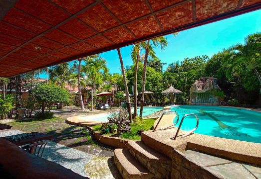 Coco Grove Nature ResortHotel Overview