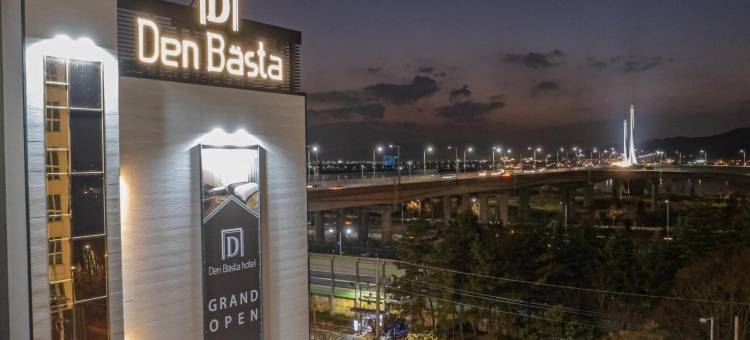 Den Basta酒店(Denbasta Hotel)图片