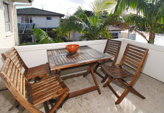 Takapuna Motor LodgeHotel Overview