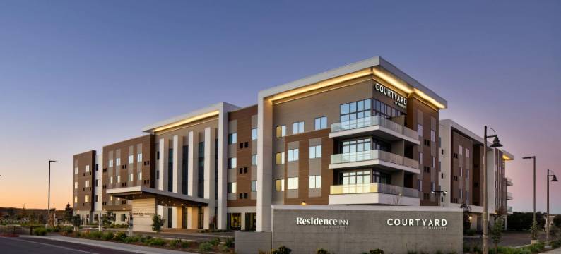 Courtyard by Marriott Sand City Monterey图片