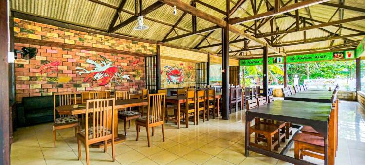 红多兹酒店(Pondok Alief，Ujung Genteng海滩附近)3(RedDoorz at Pondok Alief near Pantai Ujung Genteng 3)图片