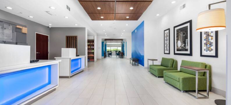 康若智选假日酒店及套房(Holiday Inn Express & Suites Conroe I-45 North by IHG)图片