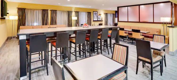 欢朋酒店洛杉矶/卡森/托伦斯(Hampton Inn Los Angeles/Carson/Torrance)图片