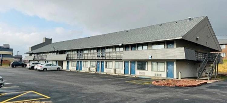 锡达拉皮兹6号汽车旅馆(Motel 6 Cedar Rapids, IA)图片