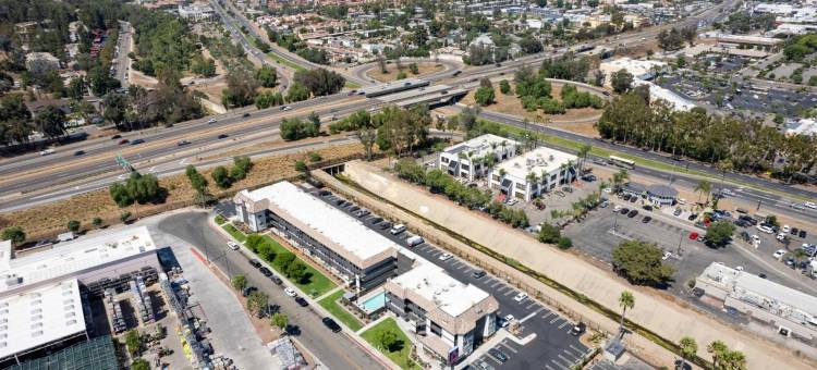 埃斯孔迪多6号汽车旅馆(Motel 6 Escondido, CA)图片