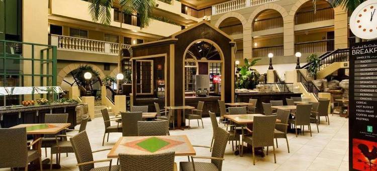 希尔顿安泊酒店-罗利克拉柏特里(Embassy Suites by Hilton Raleigh Crabtree)图片