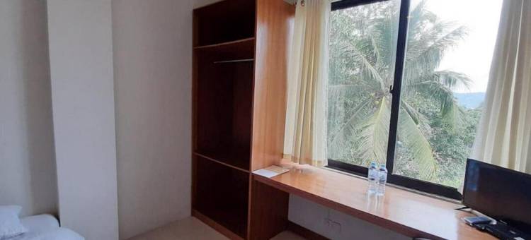 红多兹Plus酒店@比通市中心(RedDoorz Plus @ Bitung City Center)图片