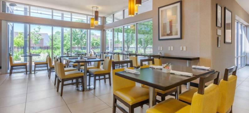 科林斯堡万豪SpringHill Suites酒店(SpringHill Suites by Marriott Fort Collins)图片
