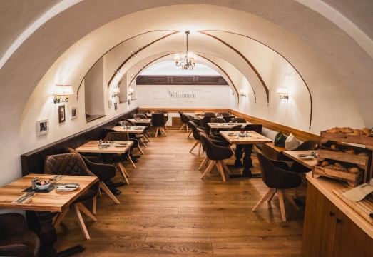 Altstadt Hotel StadtkrugHotel Overview
