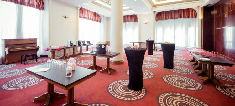 里昂中心佩拉什城堡美居酒店(Hôtel Mercure Lyon Centre Château Perrache)图片