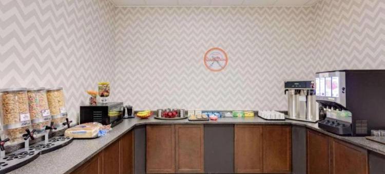 Baymont by Wyndham Edson图片