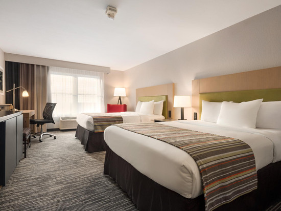 加利纳丽怡酒店