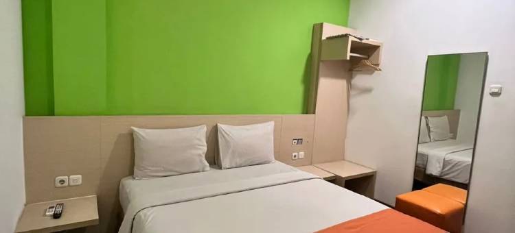 宗班绿红伊斯兰酒店(Green Red Hotel Syariah Jombang)图片