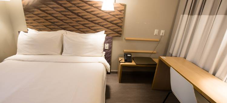 北茹阿泽鲁宜必思酒店(Ibis Juazeiro do Norte)图片