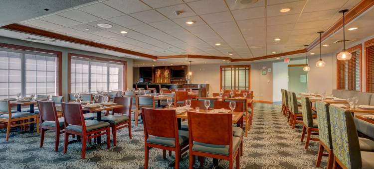 Holiday Inn & Suites 密尔沃基机场(Holiday Inn & Suites Milwaukee Airport)图片