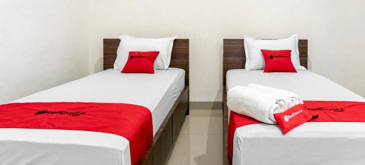 红多兹伊斯兰酒店-近棉兰特拉丹体育场(RedDoorz Syariah Near Stadion Teladan Medan)图片