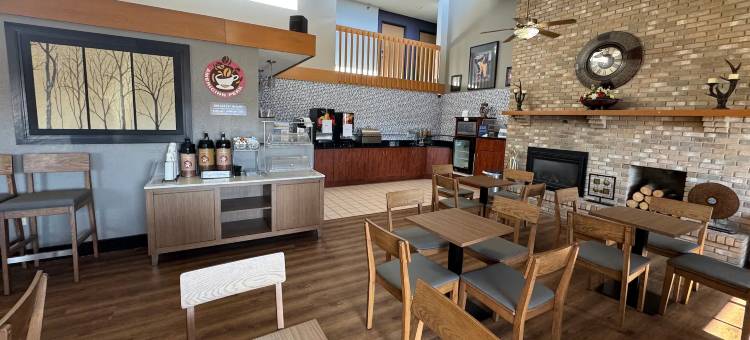 艾伯特利美吟温德姆酒店(AmericInn by Wyndham Albert Lea)图片