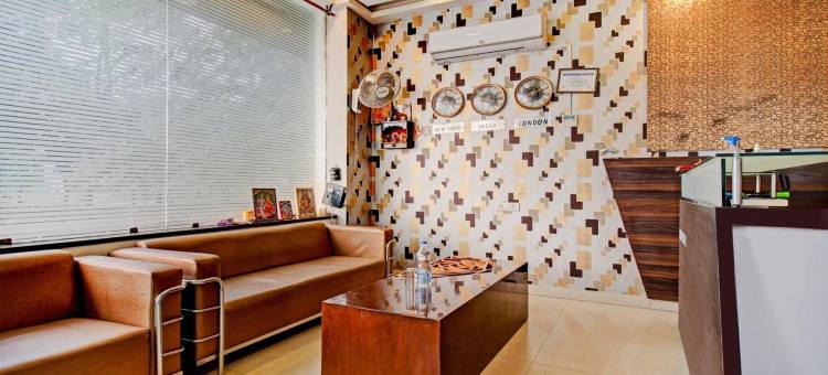 Treebo Silver Grand图片