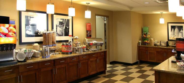 希尔顿欢朋酒店-韦恩斯堡(Hampton Inn Waynesburg)图片