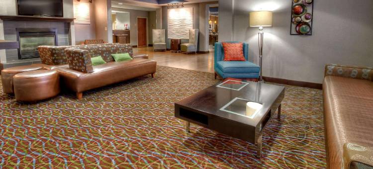 希尔顿欢朋酒店-巴特尔斯维尔(Hampton Inn Bartlesville)图片