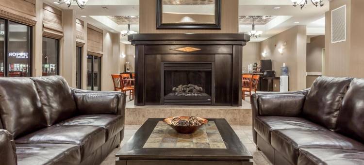 埃德森温德姆速8酒店(Super 8 by Wyndham Edson)图片