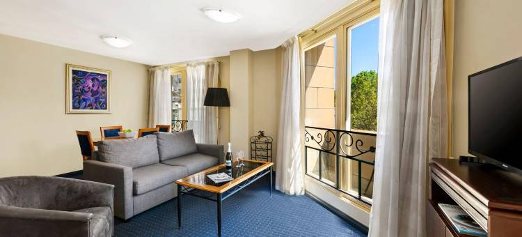 探索萨沃伊酒店(Quest Savoy)图片