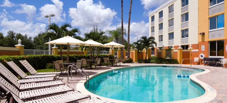 Holiday Inn Express 迈阿密国际机场多拉区(Holiday Inn Express Miami Airport Doral Area)图片
