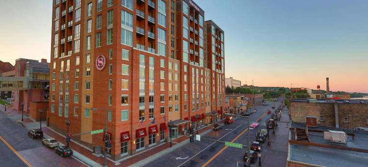 德卢斯喜来登酒店(Sheraton Duluth Hotel)图片