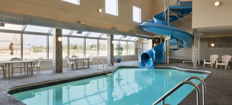 里贾纳机场西戴斯酒店(Days Inn by Wyndham Regina Airport West)图片