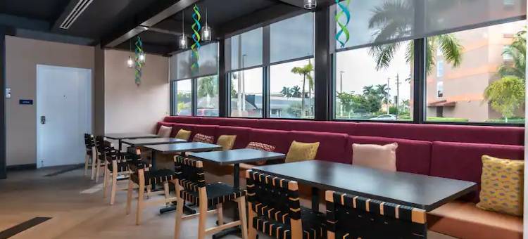 希尔顿欢朋酒店-佛罗里达城(Tru by Hilton Florida City)图片