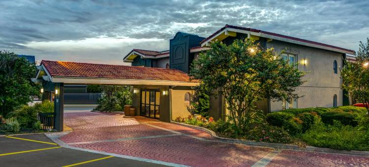 Baymont by Wyndham Austin University Area图片