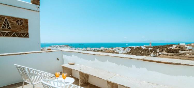 埃内亚提诺斯由TinosHost(Enea by TinosHost)图片