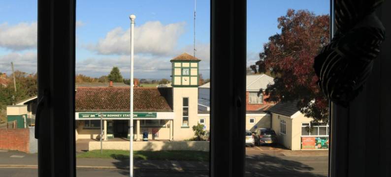 船长豪伊酒店(Captain Howey Hotel)图片