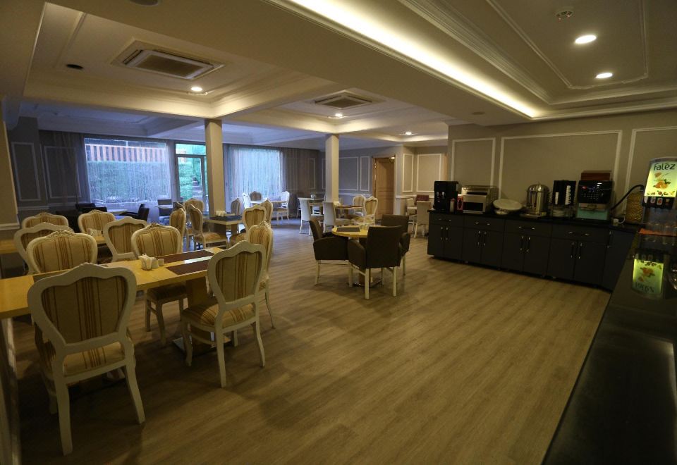 Albatros Premier Hotel - Special Class Hotel Overview