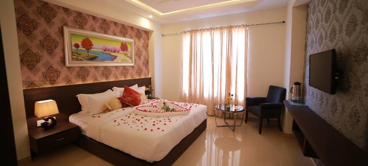 普拉巴格兰德汽车旅馆(Prabhaa Grand Inn)图片