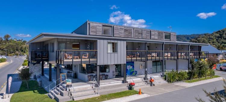 凯特里特里保护区公寓酒店(Kaiteriteri Recreation Reserve Apartments)图片