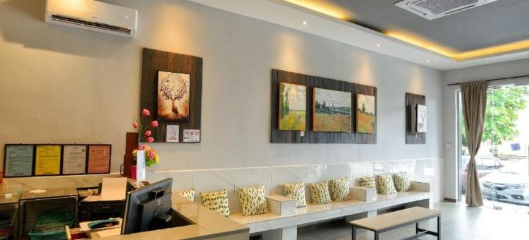 雷诺客房怡保(Reno Hotel Ipoh)图片