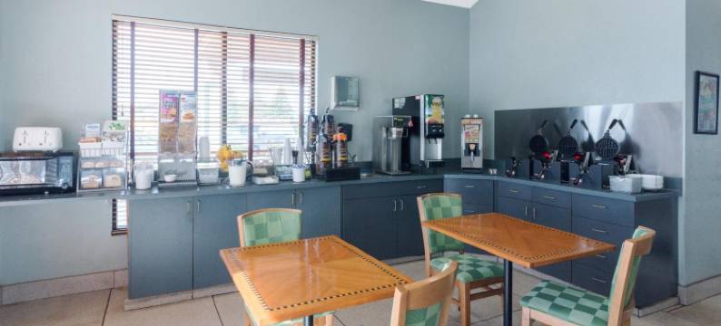 威斯康星戴尔斯速8酒店(Super 8 by Wyndham Wisconsin Dells)图片