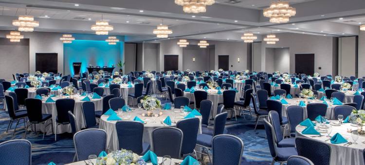 波士顿沃本皇冠假日酒店(Crowne Plaza Boston - Woburn)图片