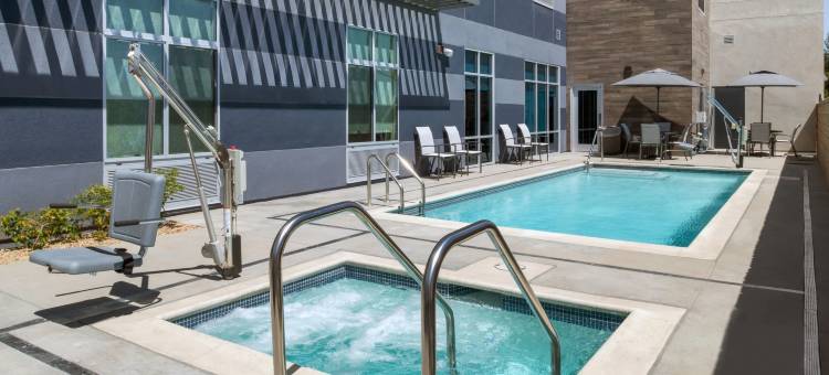 维克多维尔费尔菲尔德套房酒店(Fairfield Inn & Suites Victorville)图片