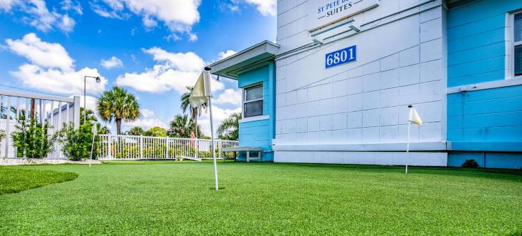 圣皮特海滩套房酒店(St. Pete Beach Suites)图片